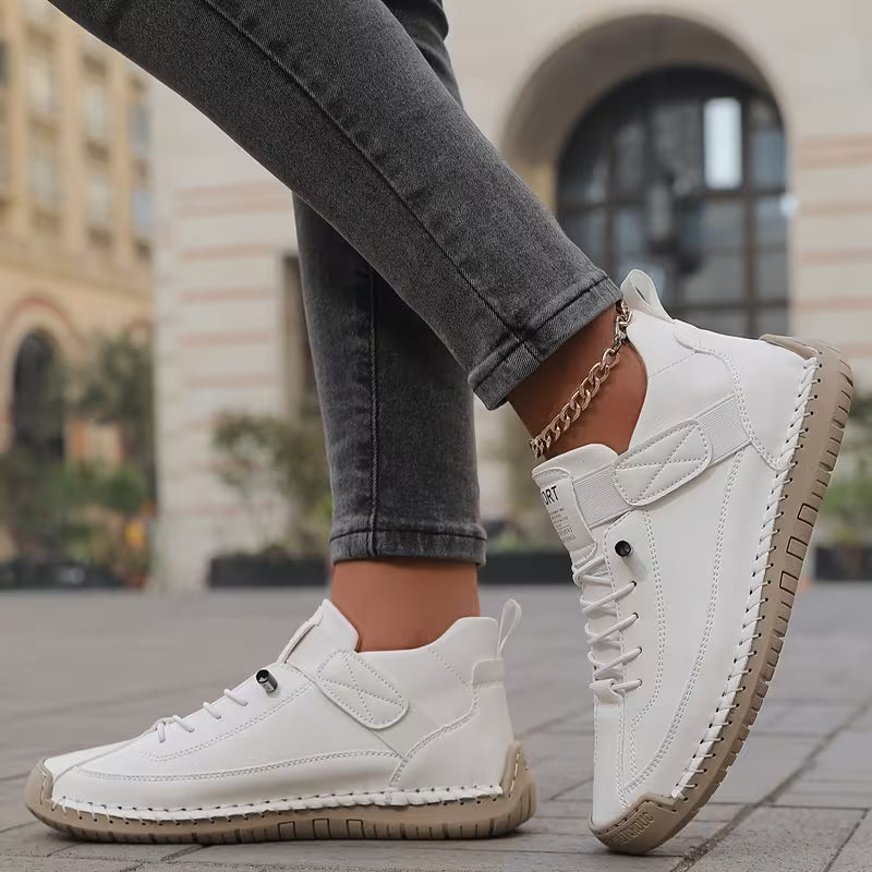 Lily - Flat & Non-Slip Sneaker